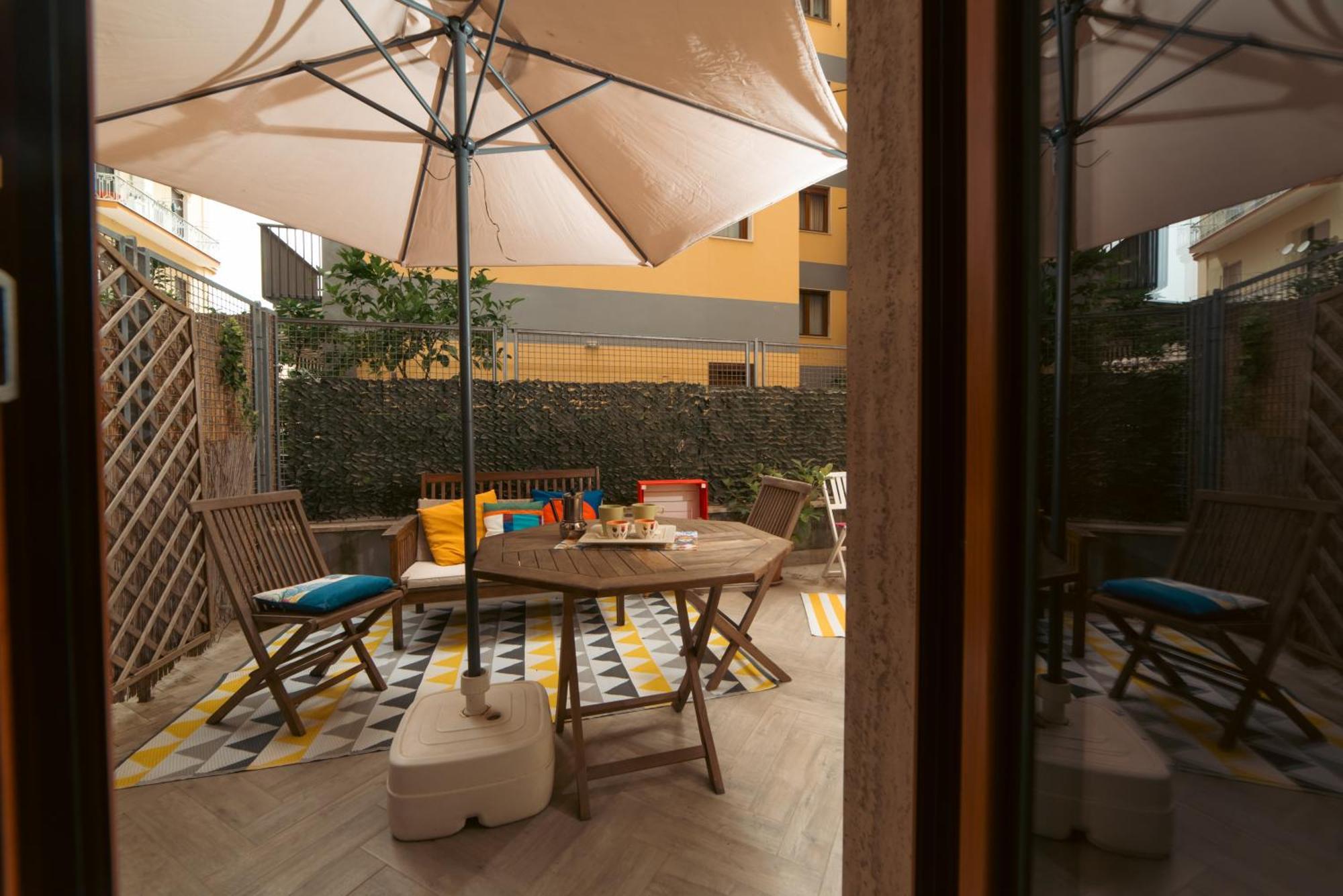 Portarotese Apartment With Terrace Salerno Exterior photo